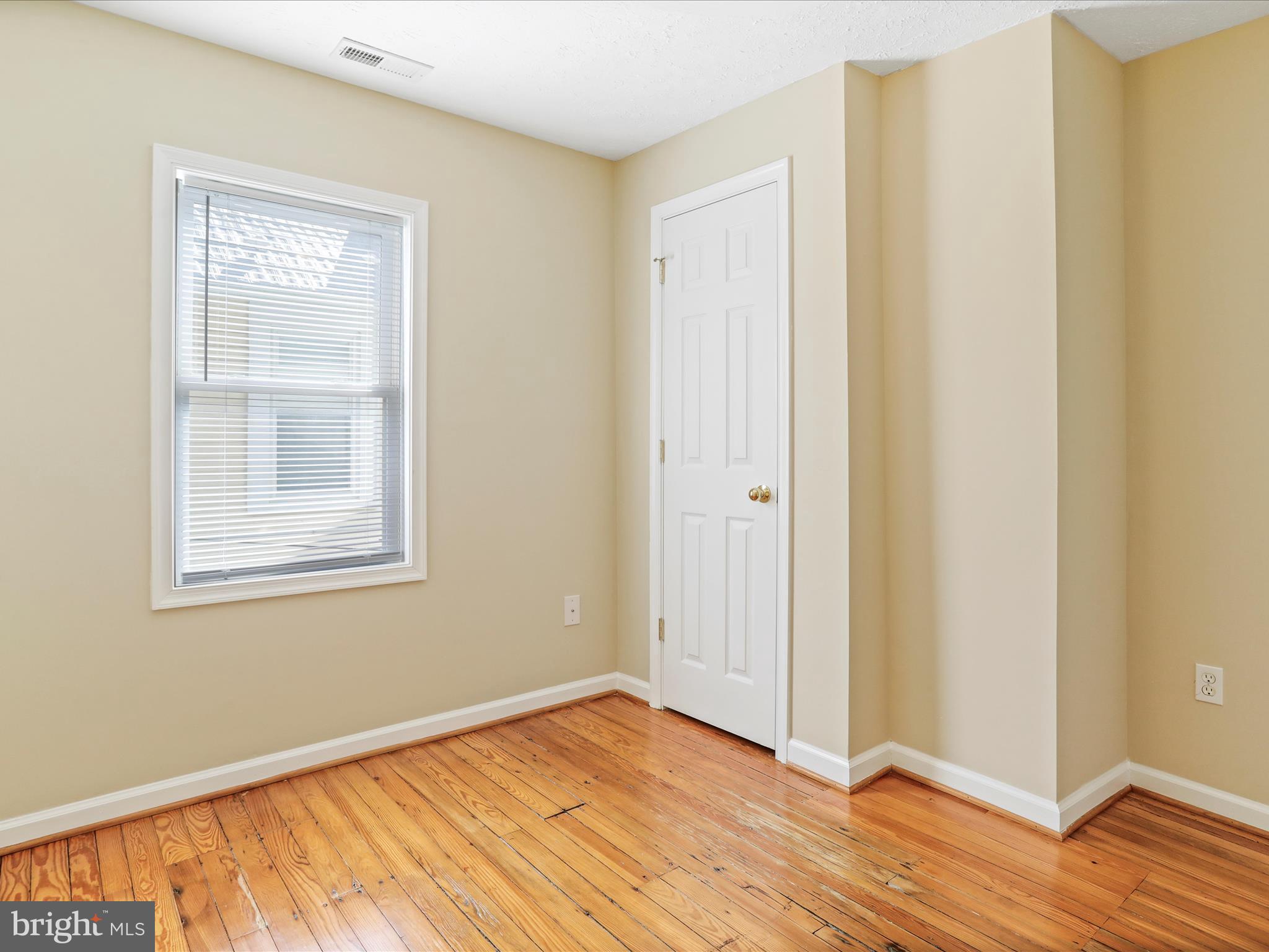 SMITHFIELD FARMS - Residential