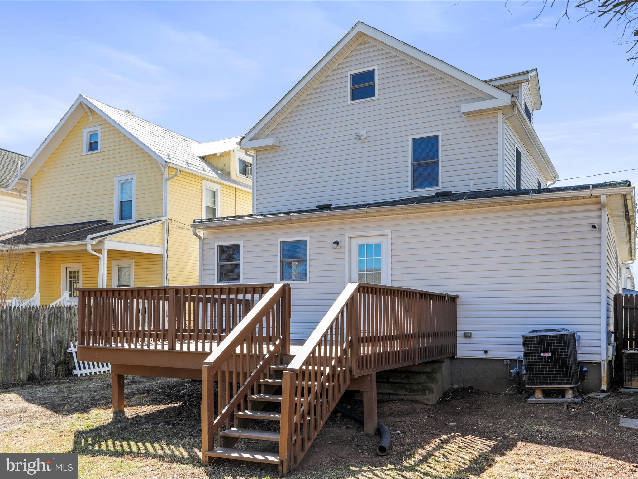 SMITHFIELD FARMS - Residential