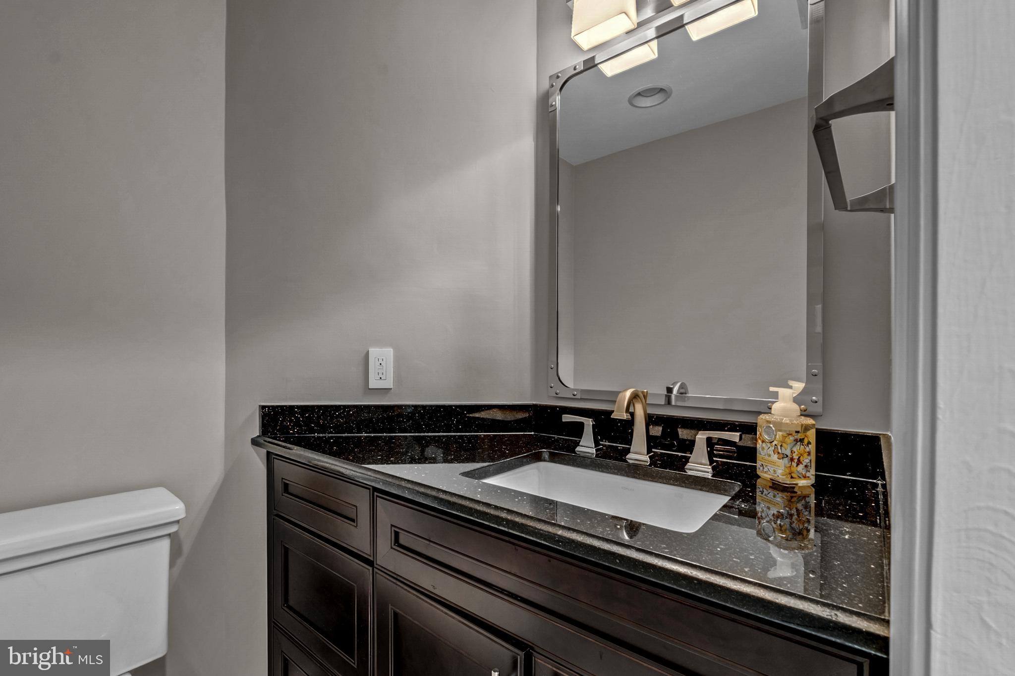 SADDLE RIDGE - Residential