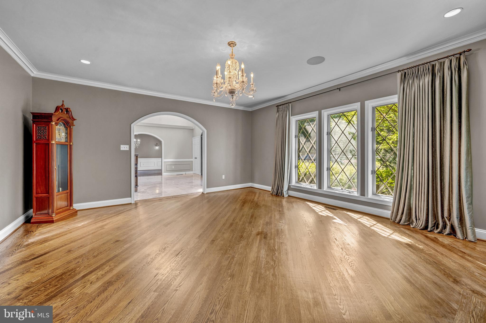 SADDLE RIDGE - Residential