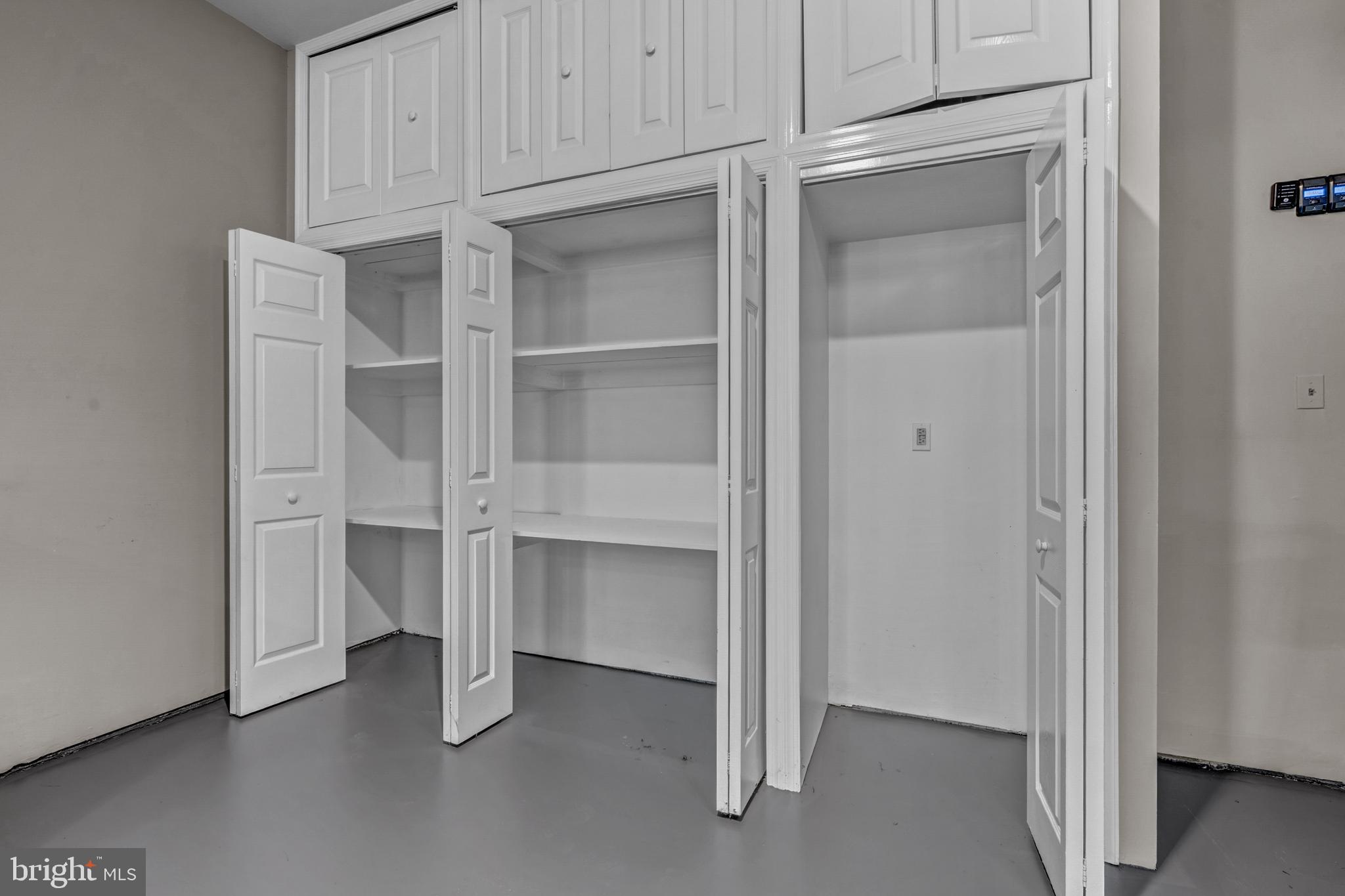 SADDLE RIDGE - Residential
