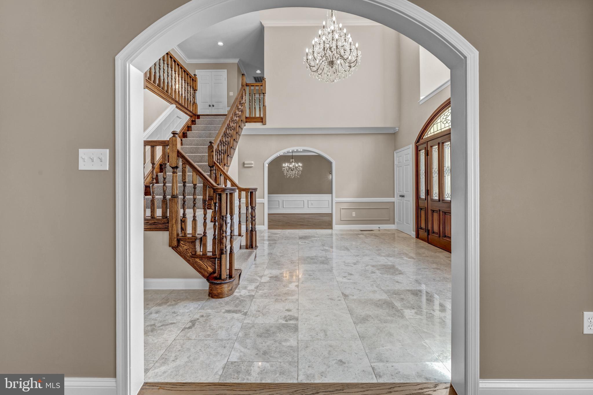 SADDLE RIDGE - Residential