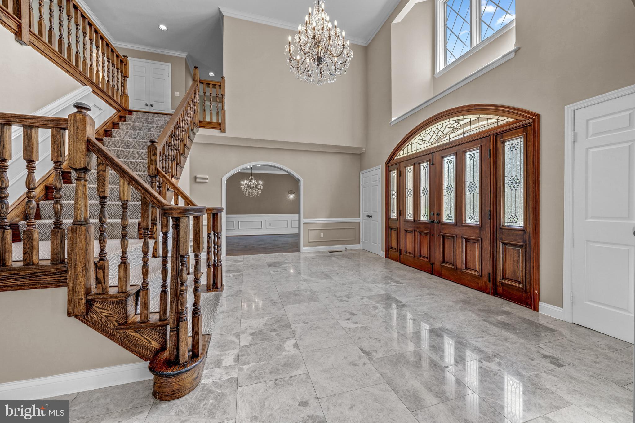 SADDLE RIDGE - Residential