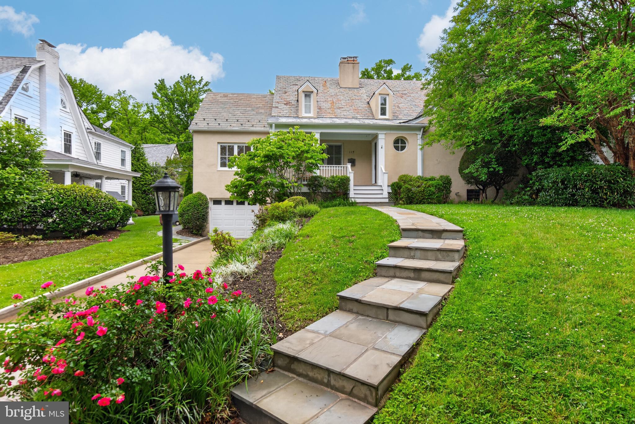 CHEVY CHASE VILLAGE - Residential