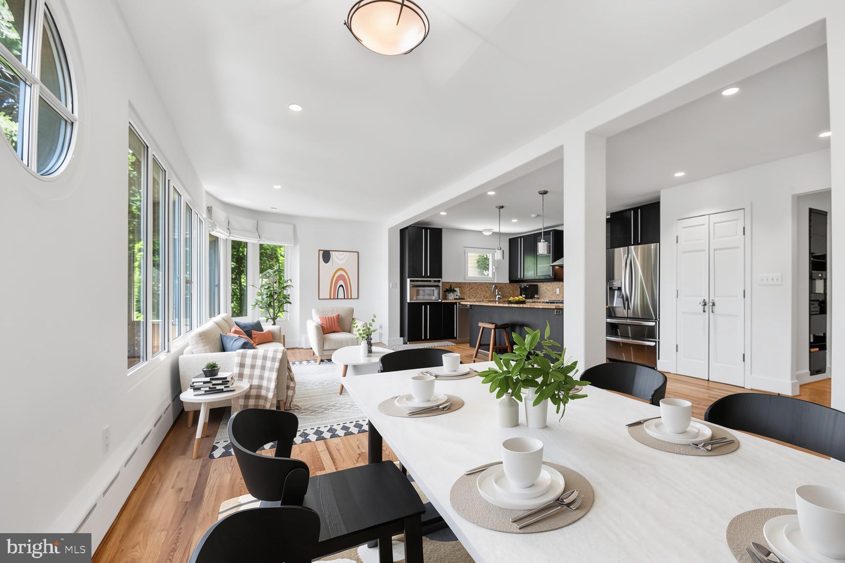 CHEVY CHASE VILLAGE - Residential