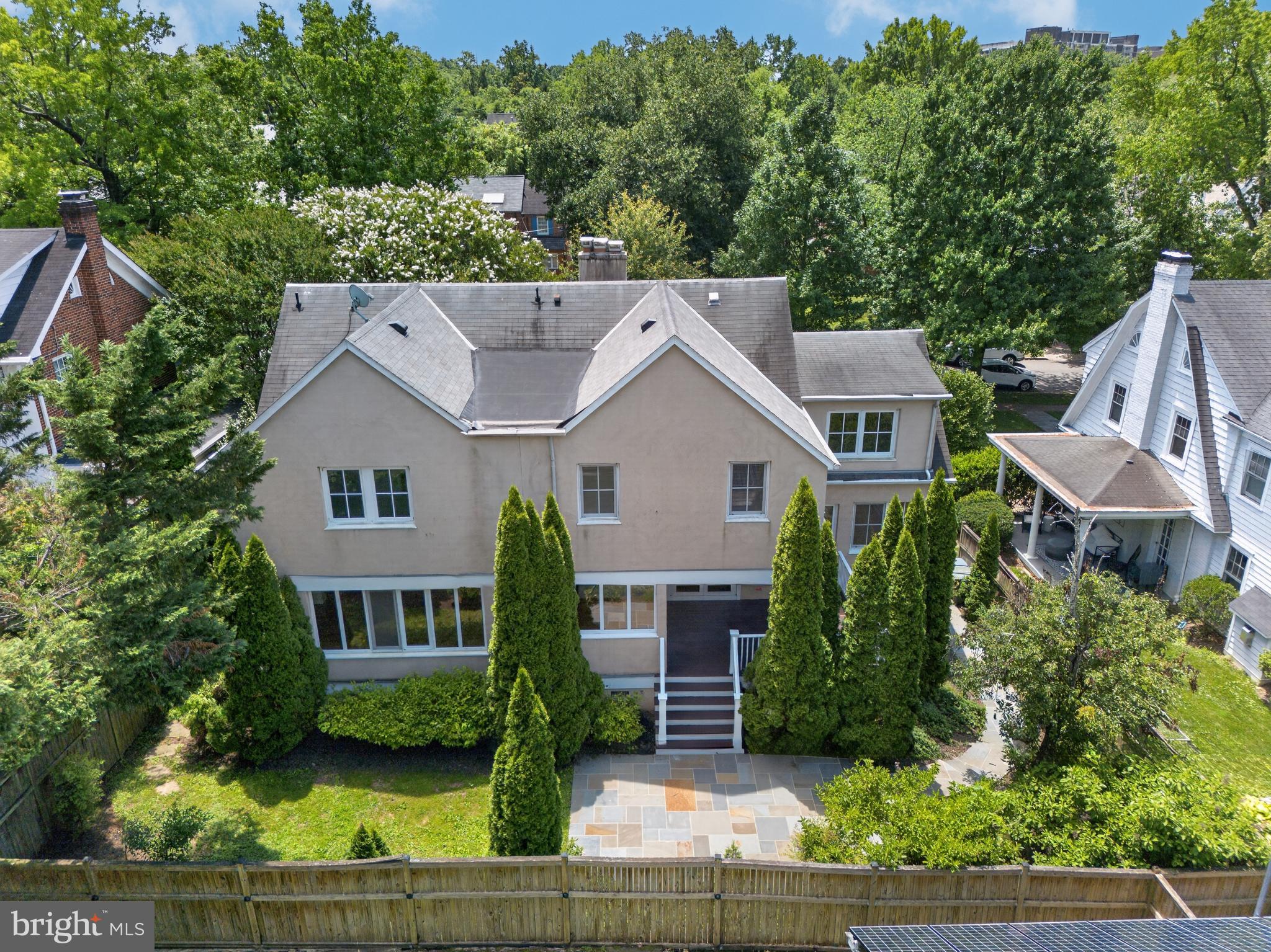 CHEVY CHASE VILLAGE - Residential