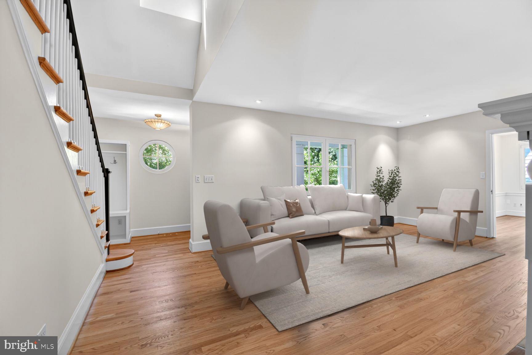 CHEVY CHASE VILLAGE - Residential