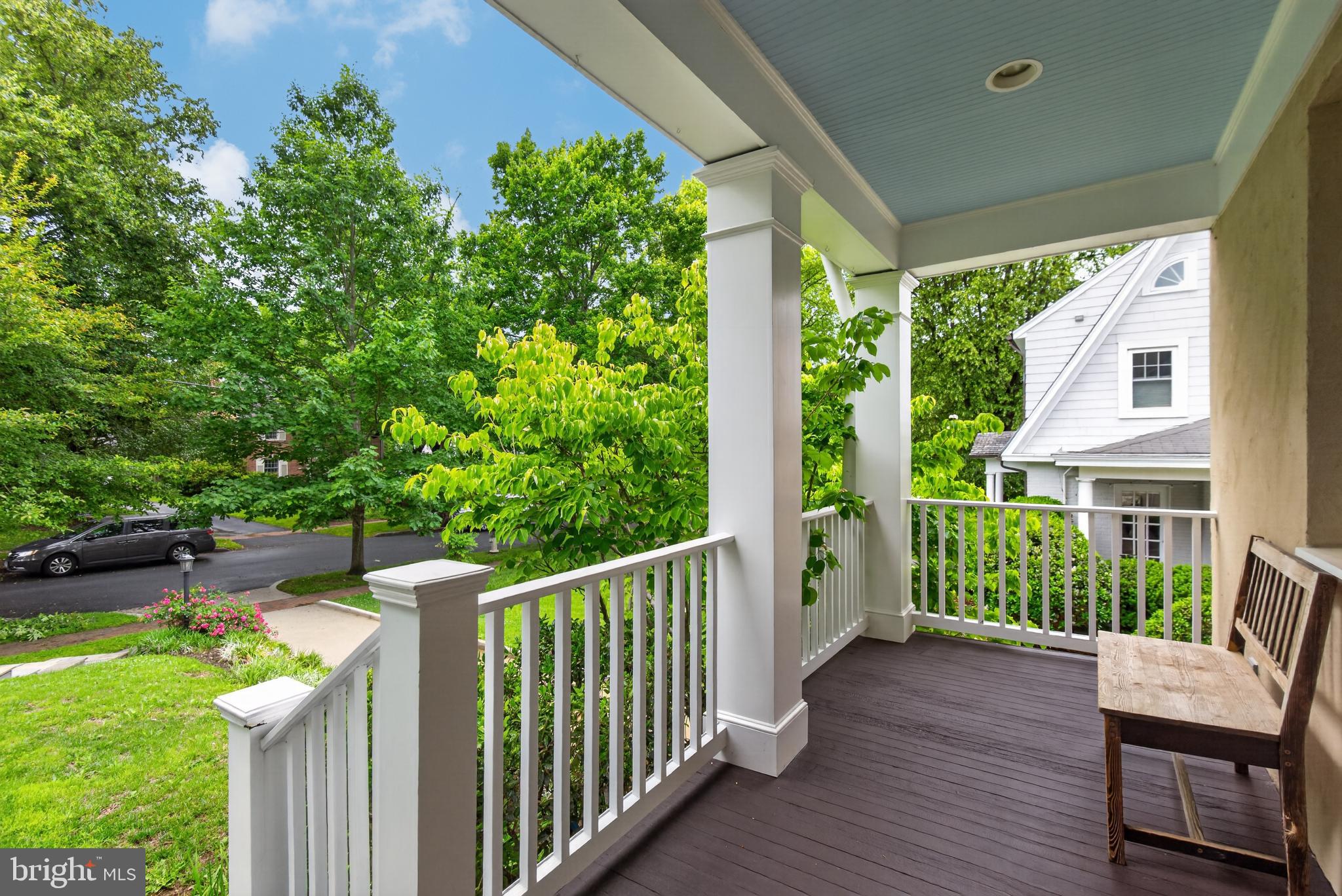 CHEVY CHASE VILLAGE - Residential