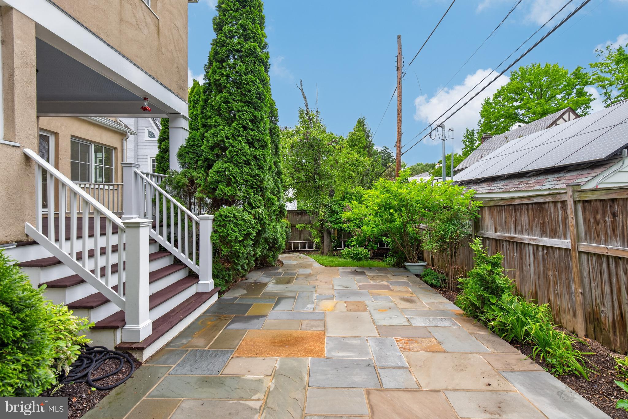 CHEVY CHASE VILLAGE - Residential