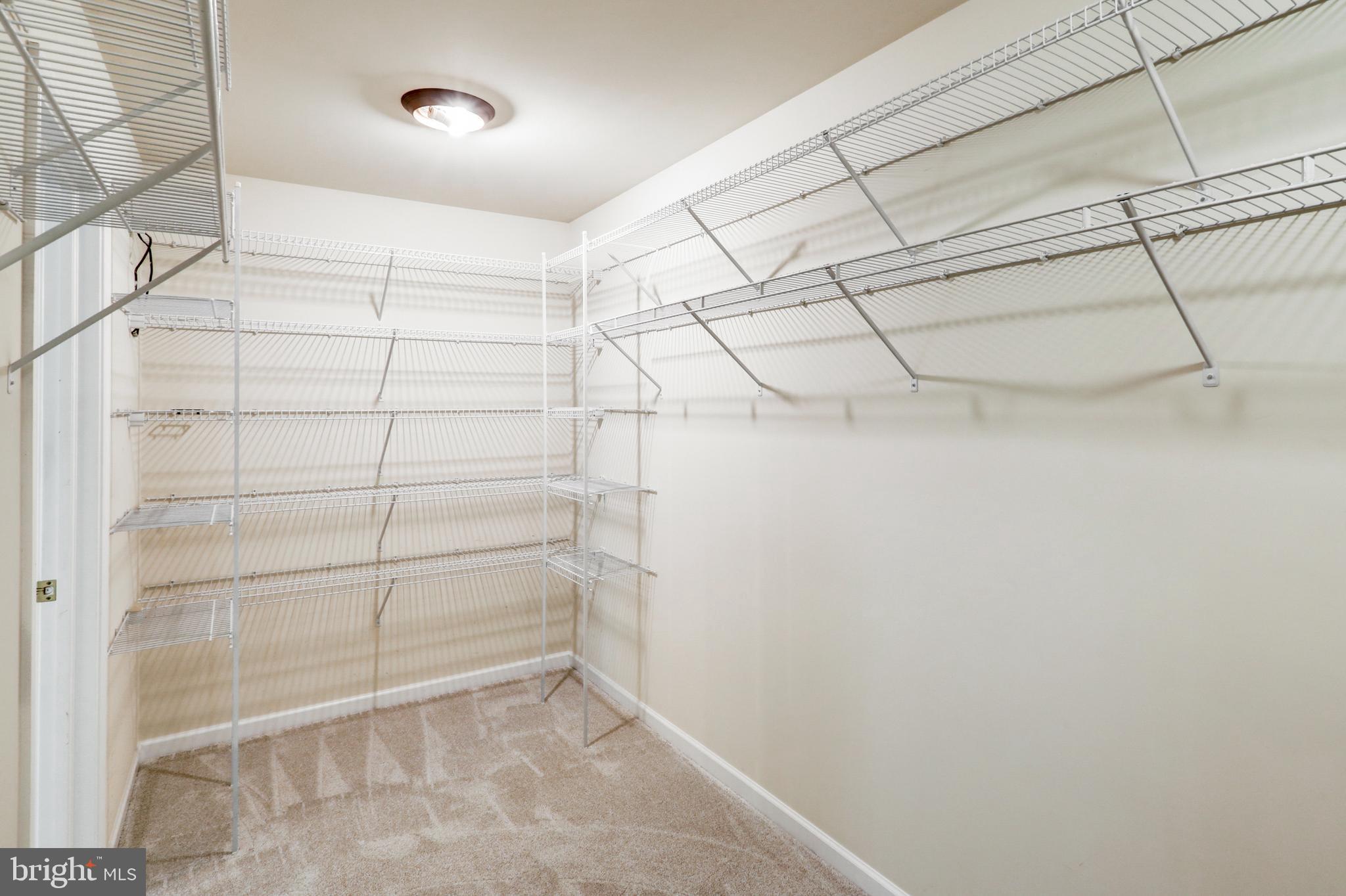 BROOKSHIRE - Residential