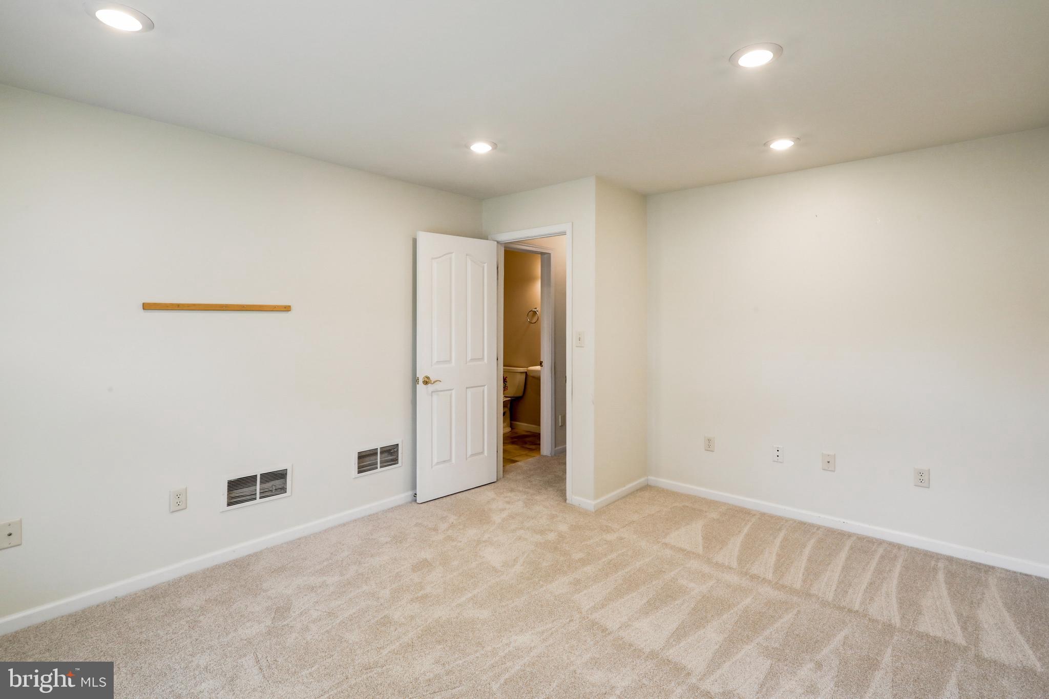 BROOKSHIRE - Residential