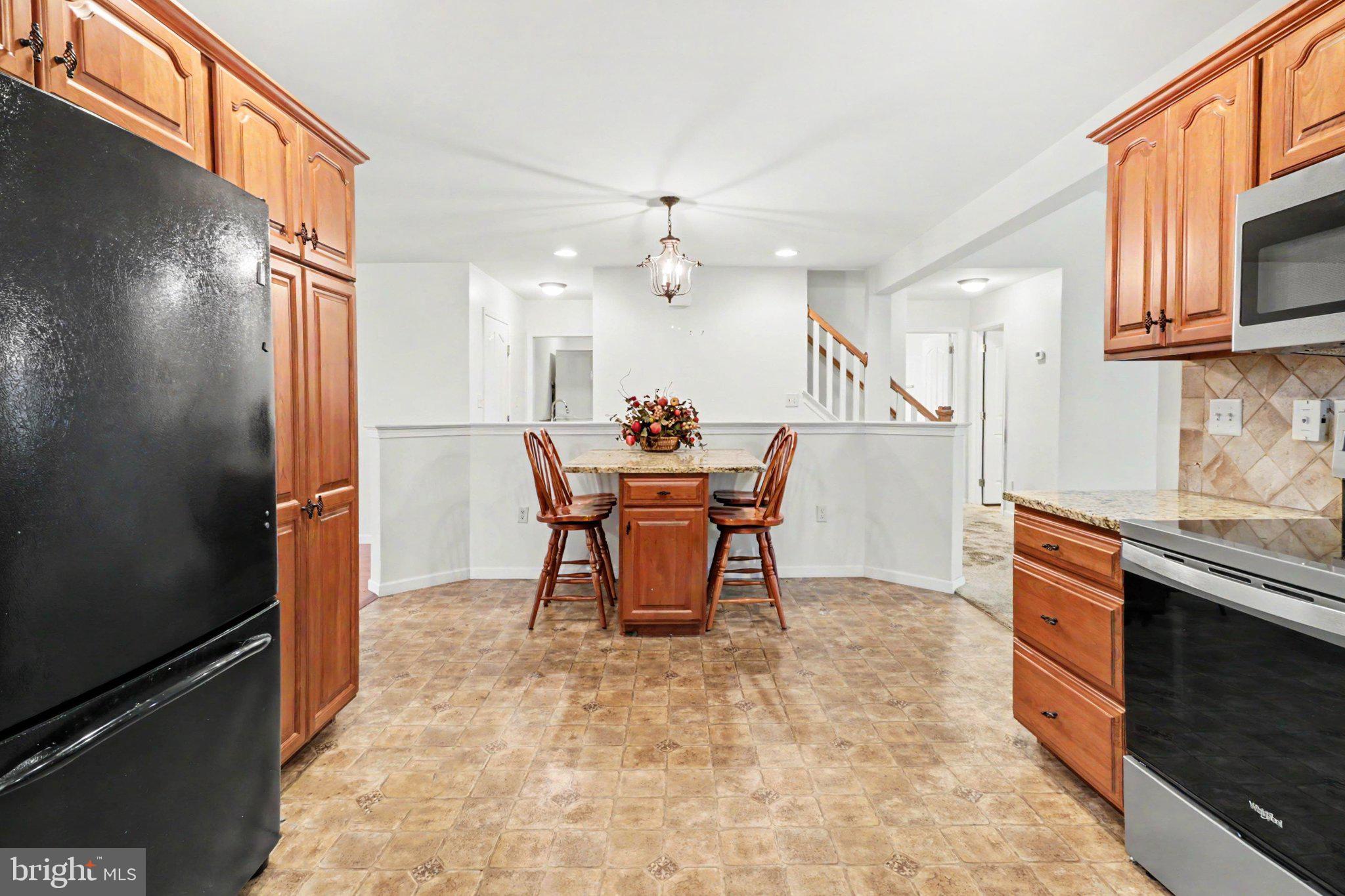 BROOKSHIRE - Residential