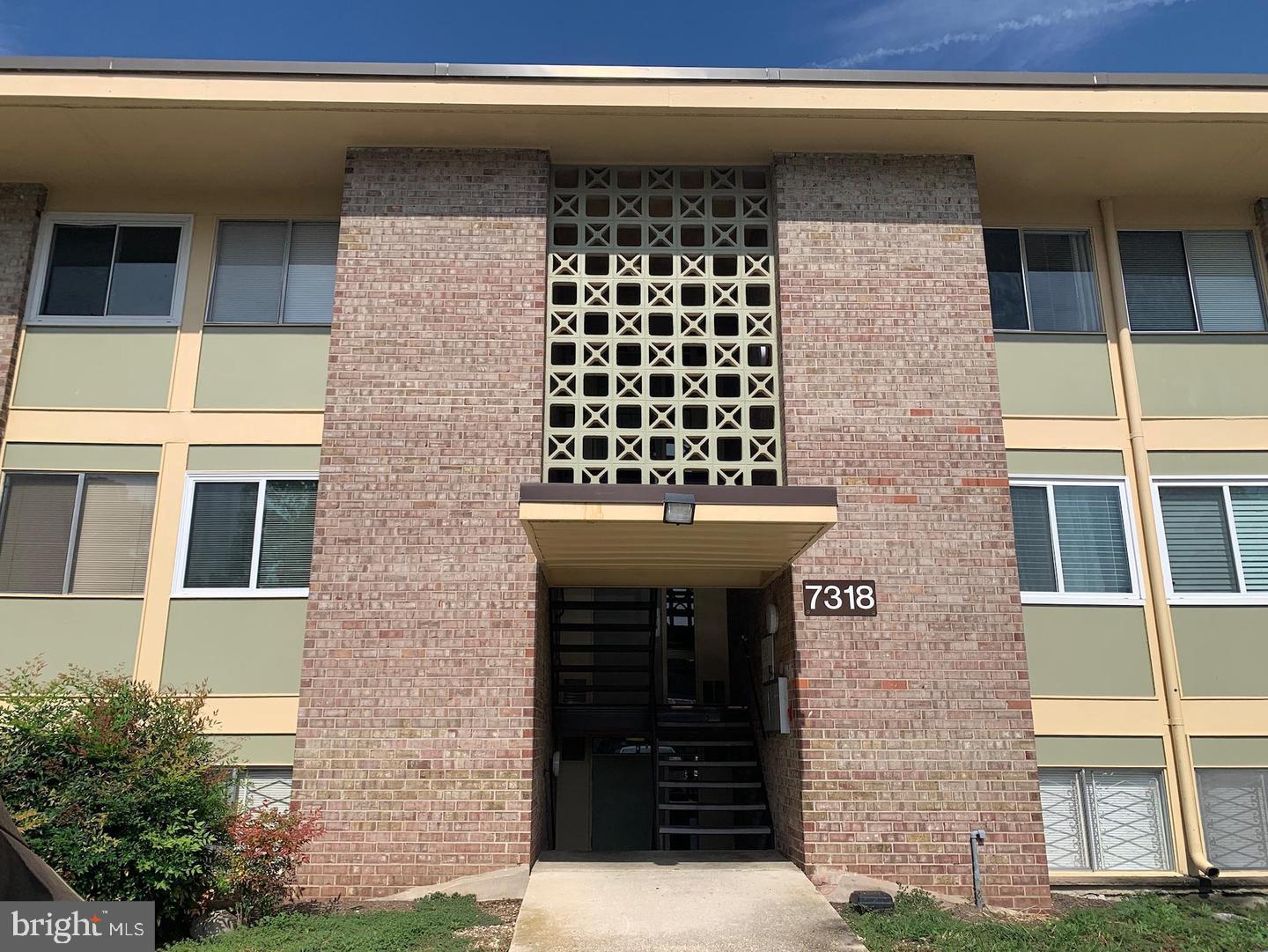 HOLLY HILL CONDOMINIUMS - Residential