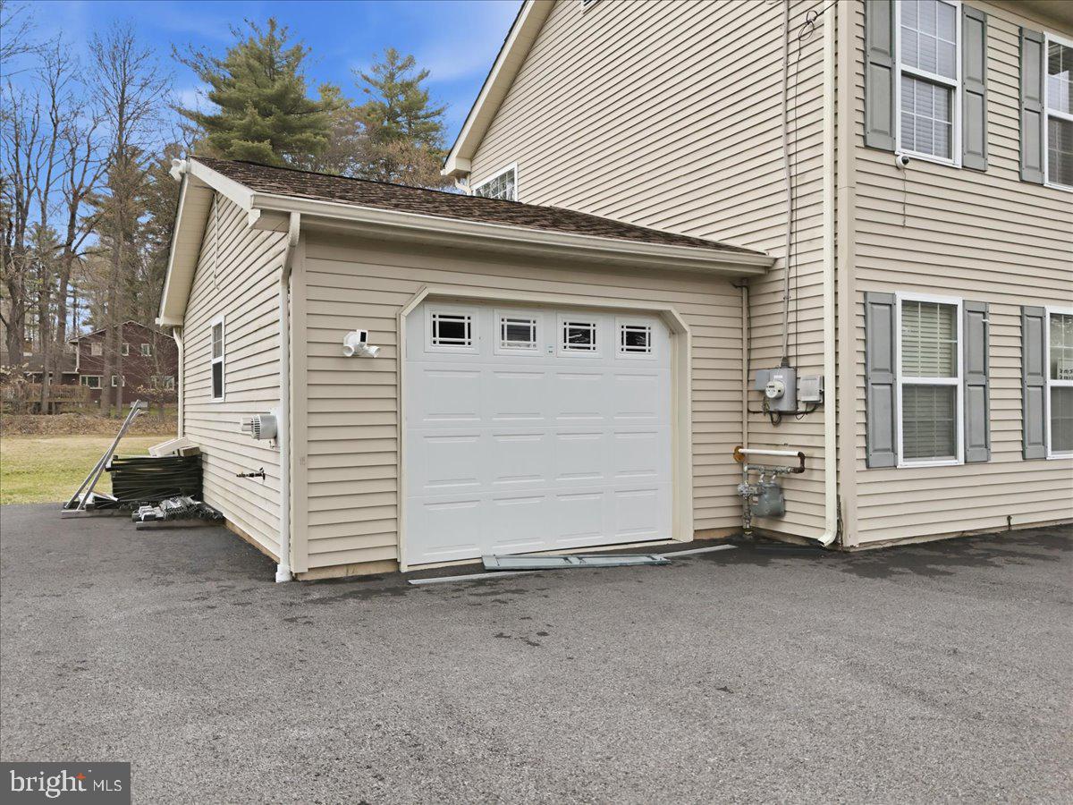GREENWOOD ACRES - Residential