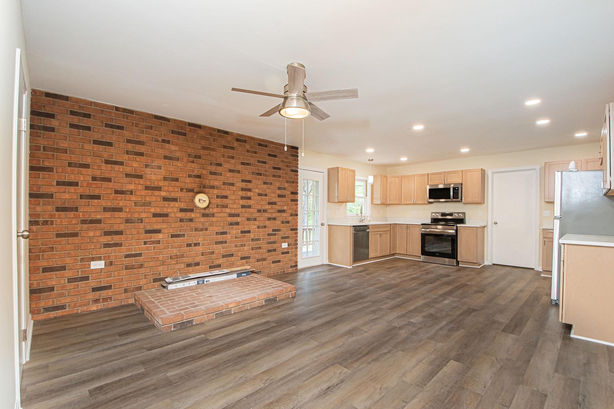 APPLE MT LAKE - Residential