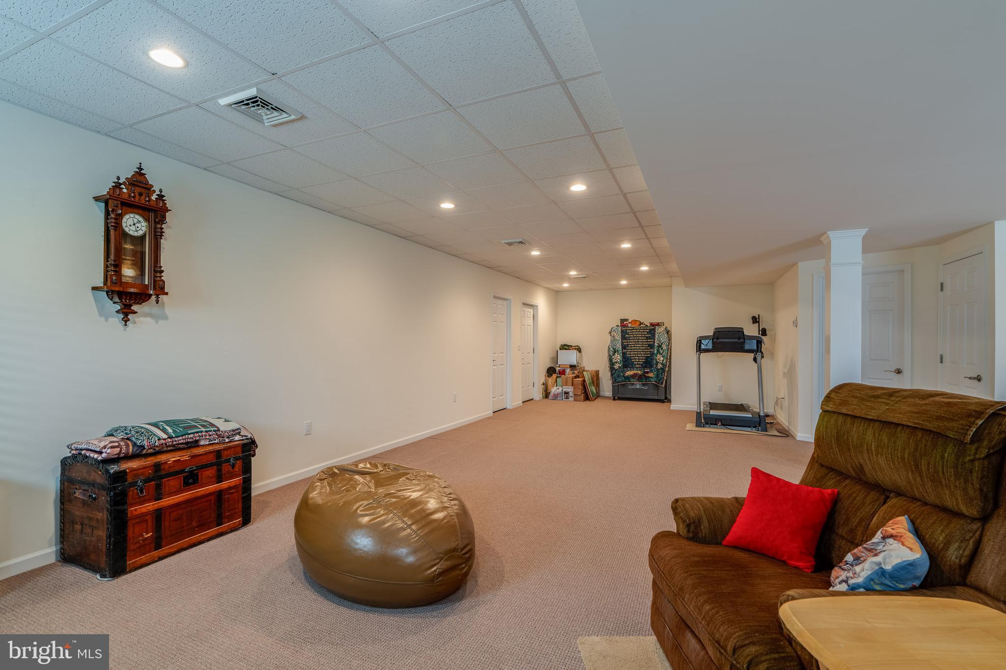 SUMMIT POINTE AT ELM TREE - Residential