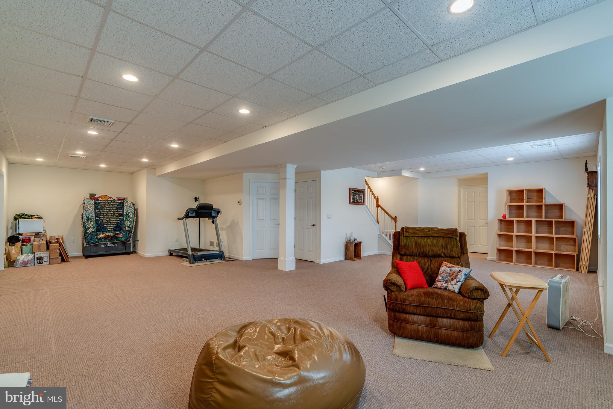 SUMMIT POINTE AT ELM TREE - Residential