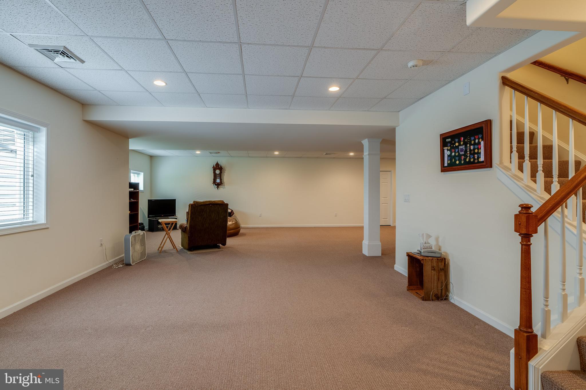 SUMMIT POINTE AT ELM TREE - Residential