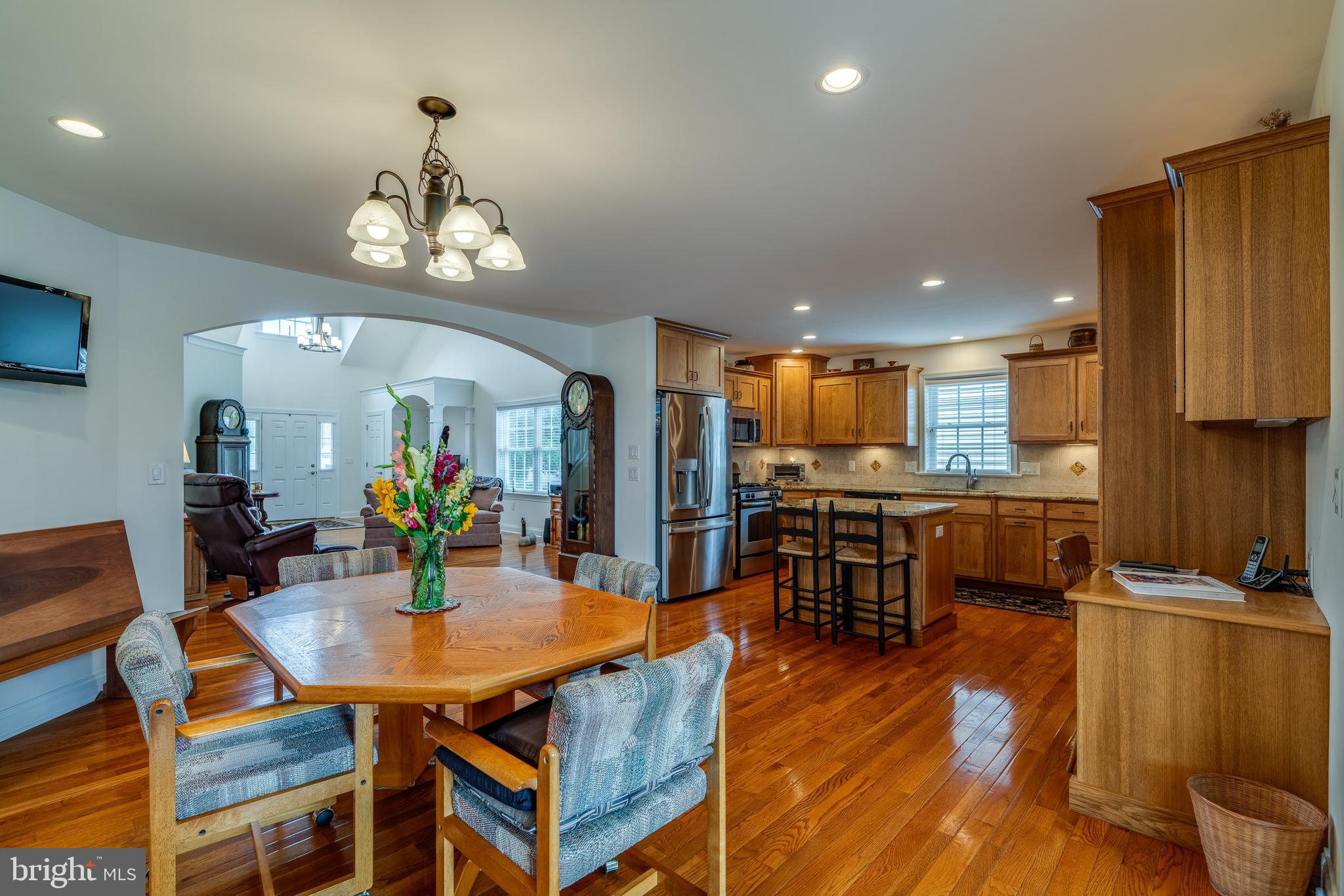 SUMMIT POINTE AT ELM TREE - Residential