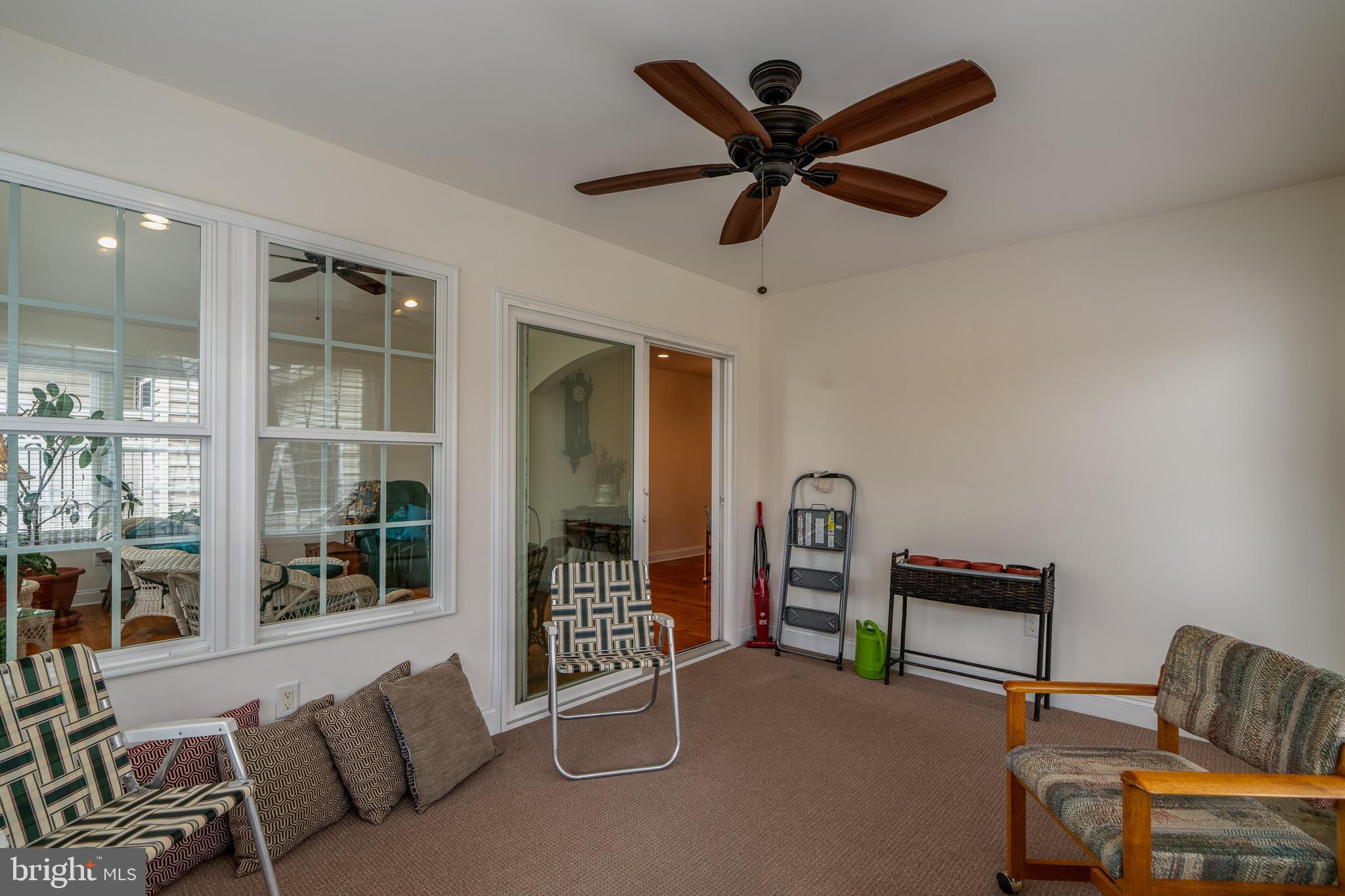 SUMMIT POINTE AT ELM TREE - Residential