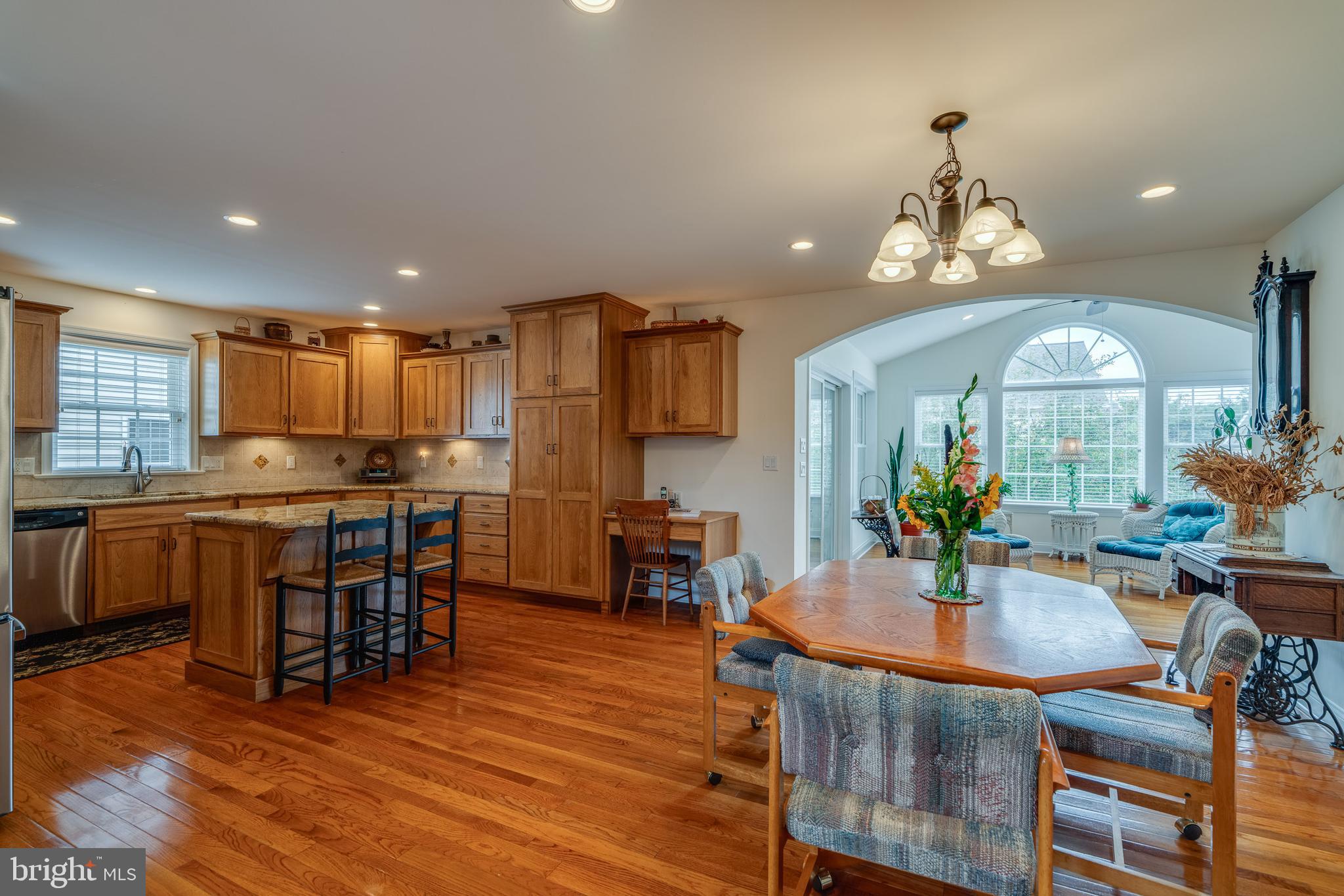 SUMMIT POINTE AT ELM TREE - Residential