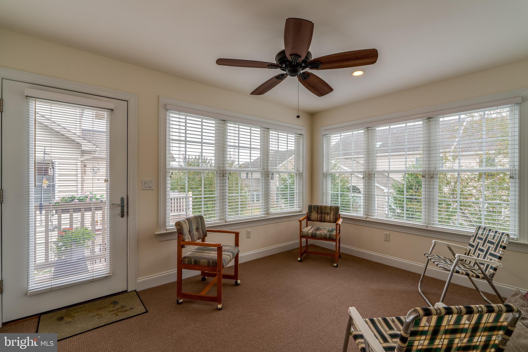 SUMMIT POINTE AT ELM TREE - Residential