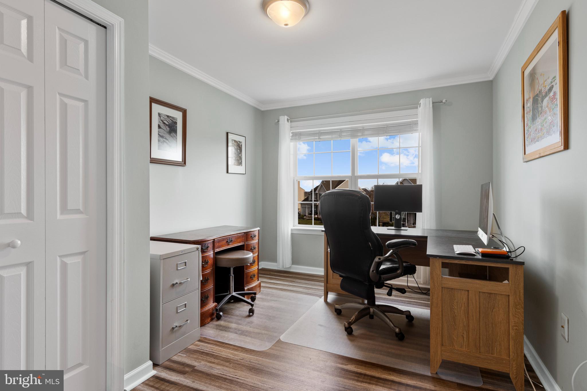 LONDON CROFT - Residential