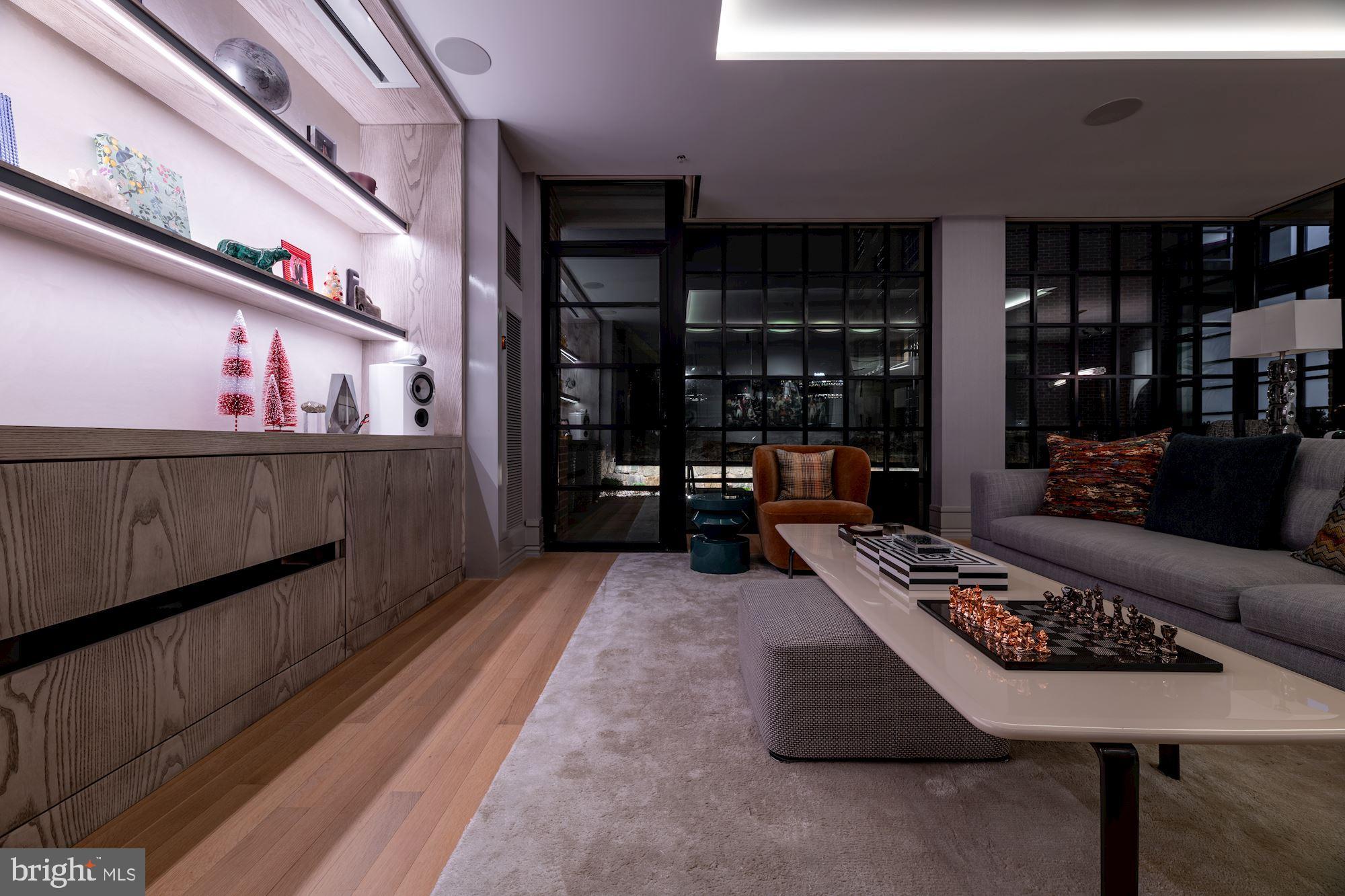 GEORGETOWN - Residential