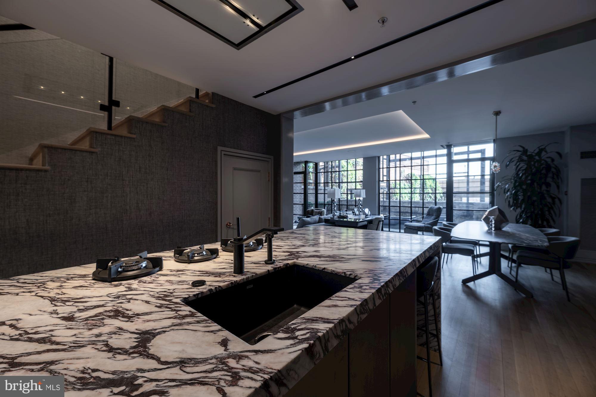 GEORGETOWN - Residential