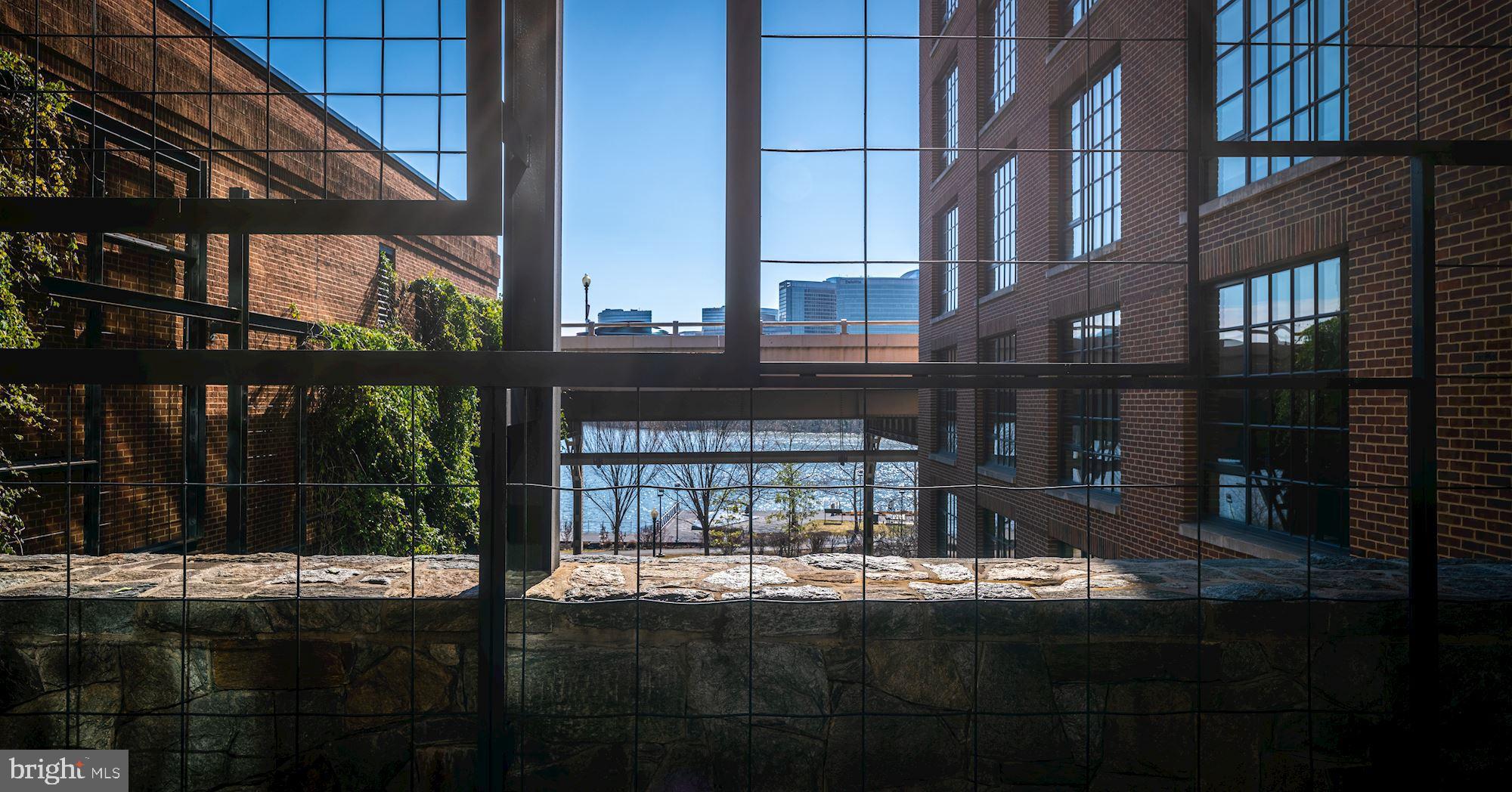 GEORGETOWN - Residential