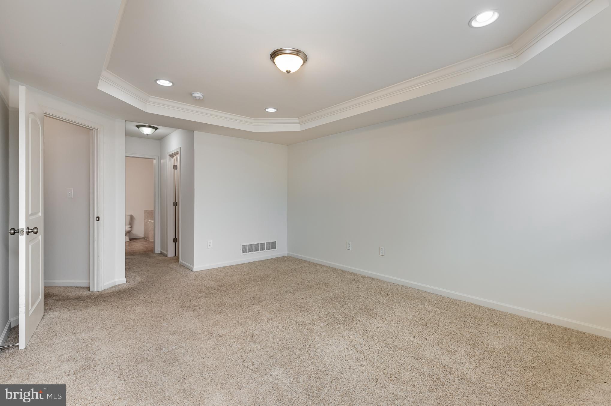 SILVER CREEK - Residential Lease