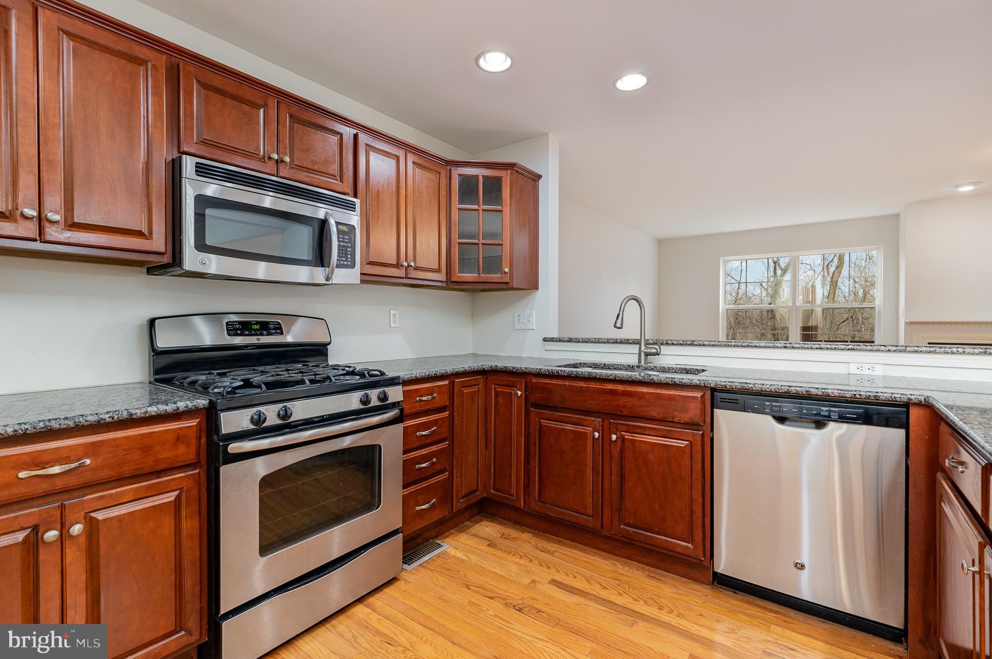 SILVER CREEK - Residential Lease