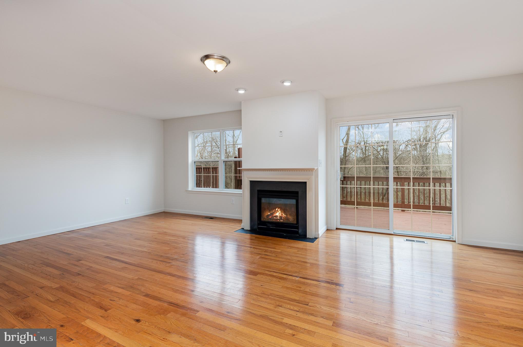 SILVER CREEK - Residential Lease