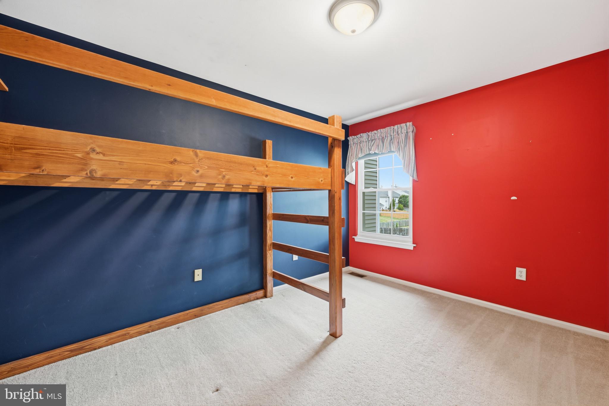 NEWTOWN GRANT - Residential