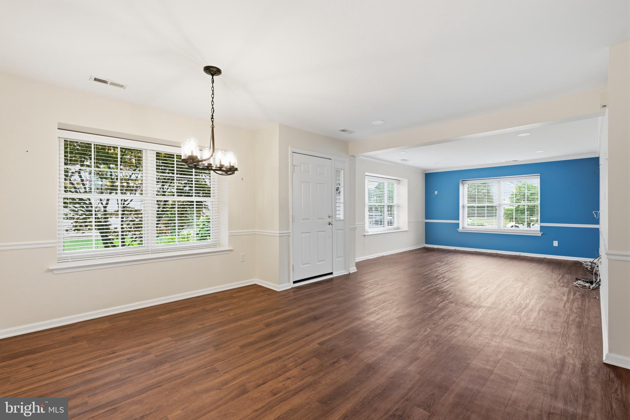 NEWTOWN GRANT - Residential