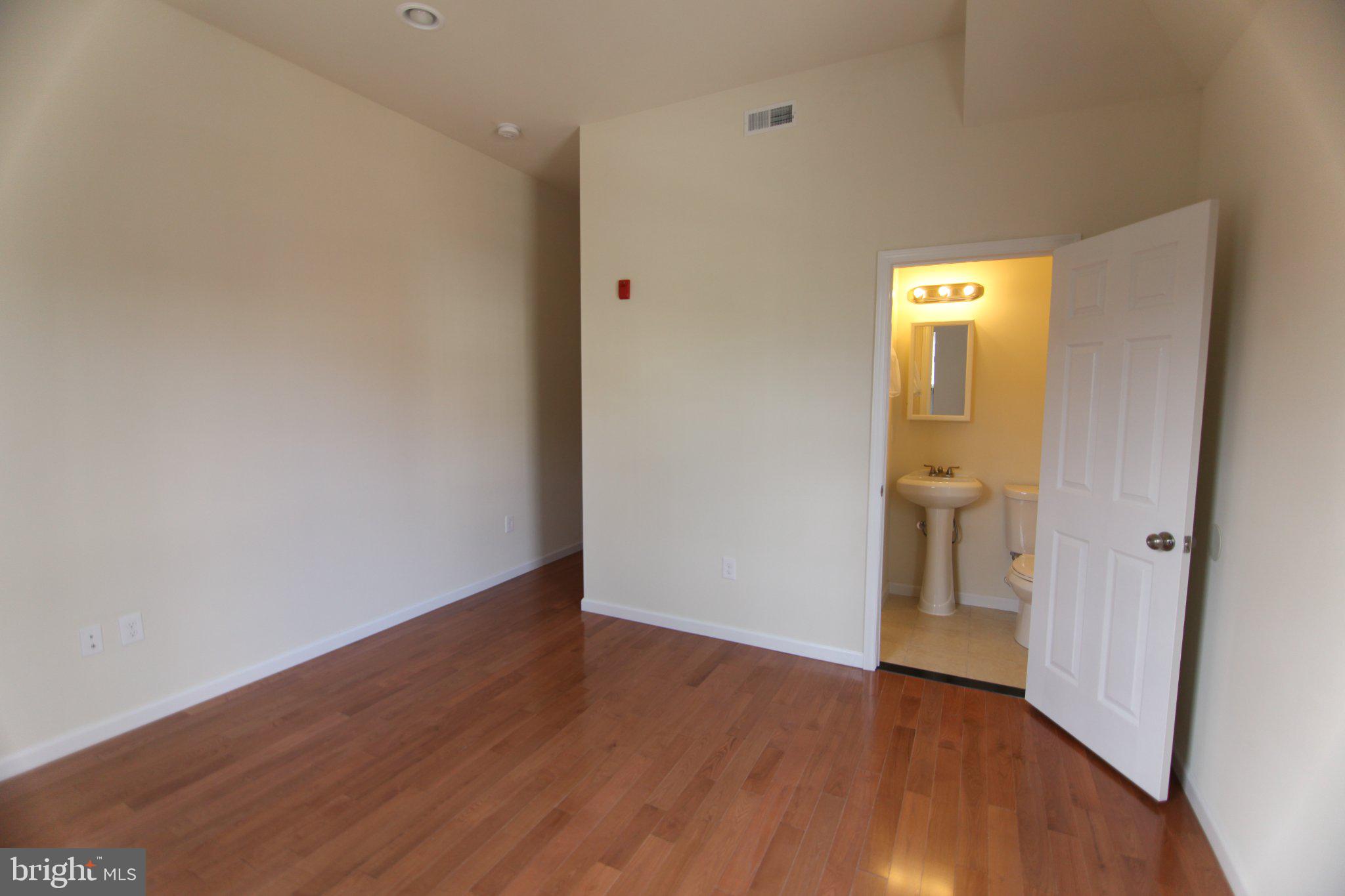 TEMPLE UNIVERSITY - Residential Income