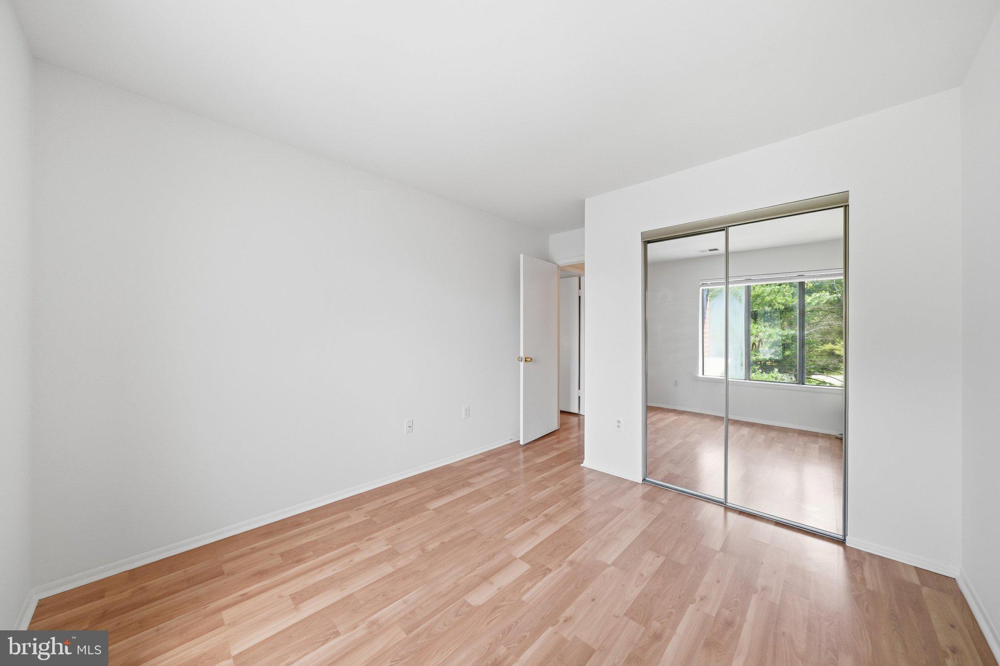 MALLARD COVE CONDOMINIUMS - Residential