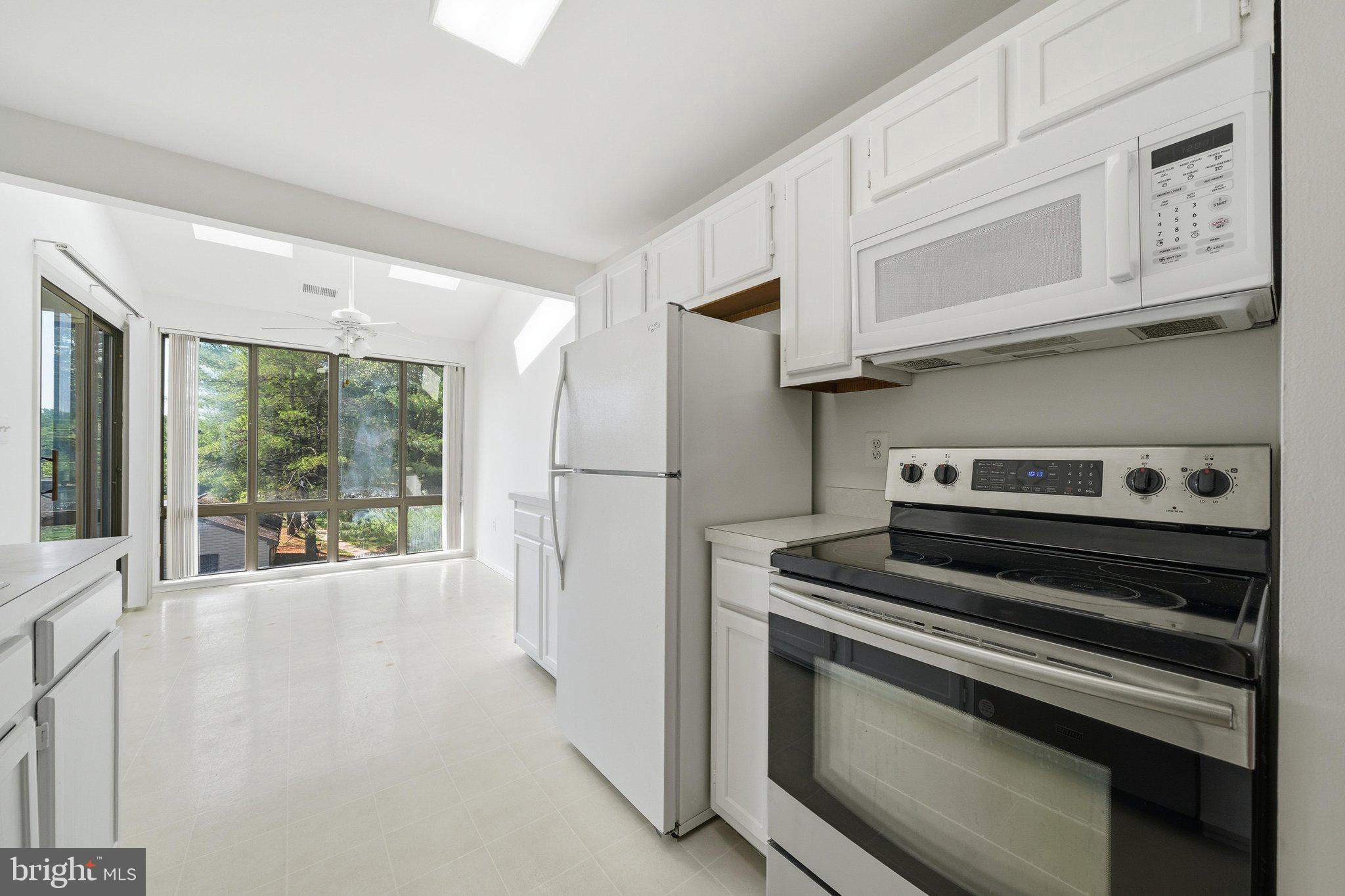MALLARD COVE CONDOMINIUMS - Residential