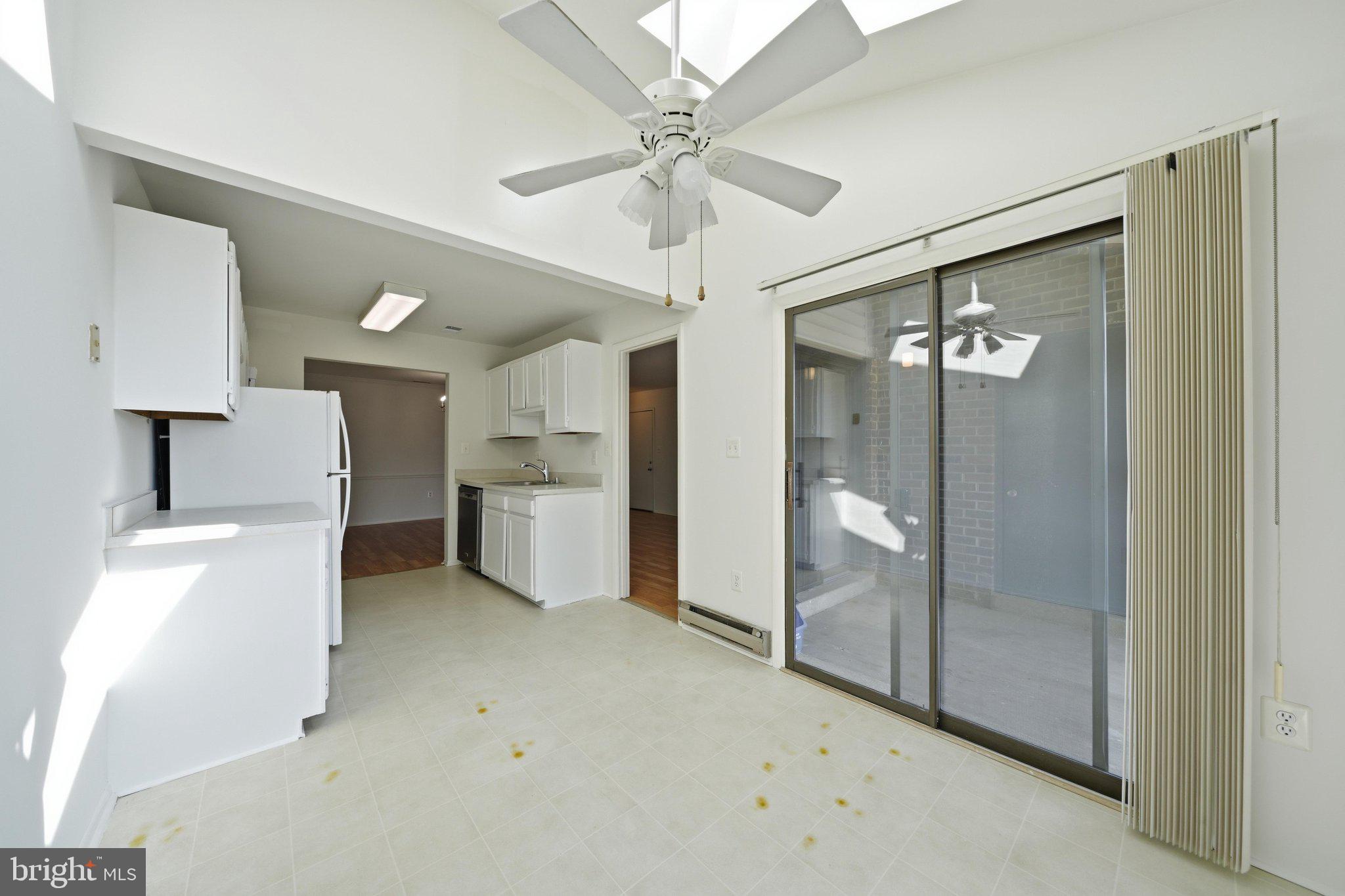 MALLARD COVE CONDOMINIUMS - Residential