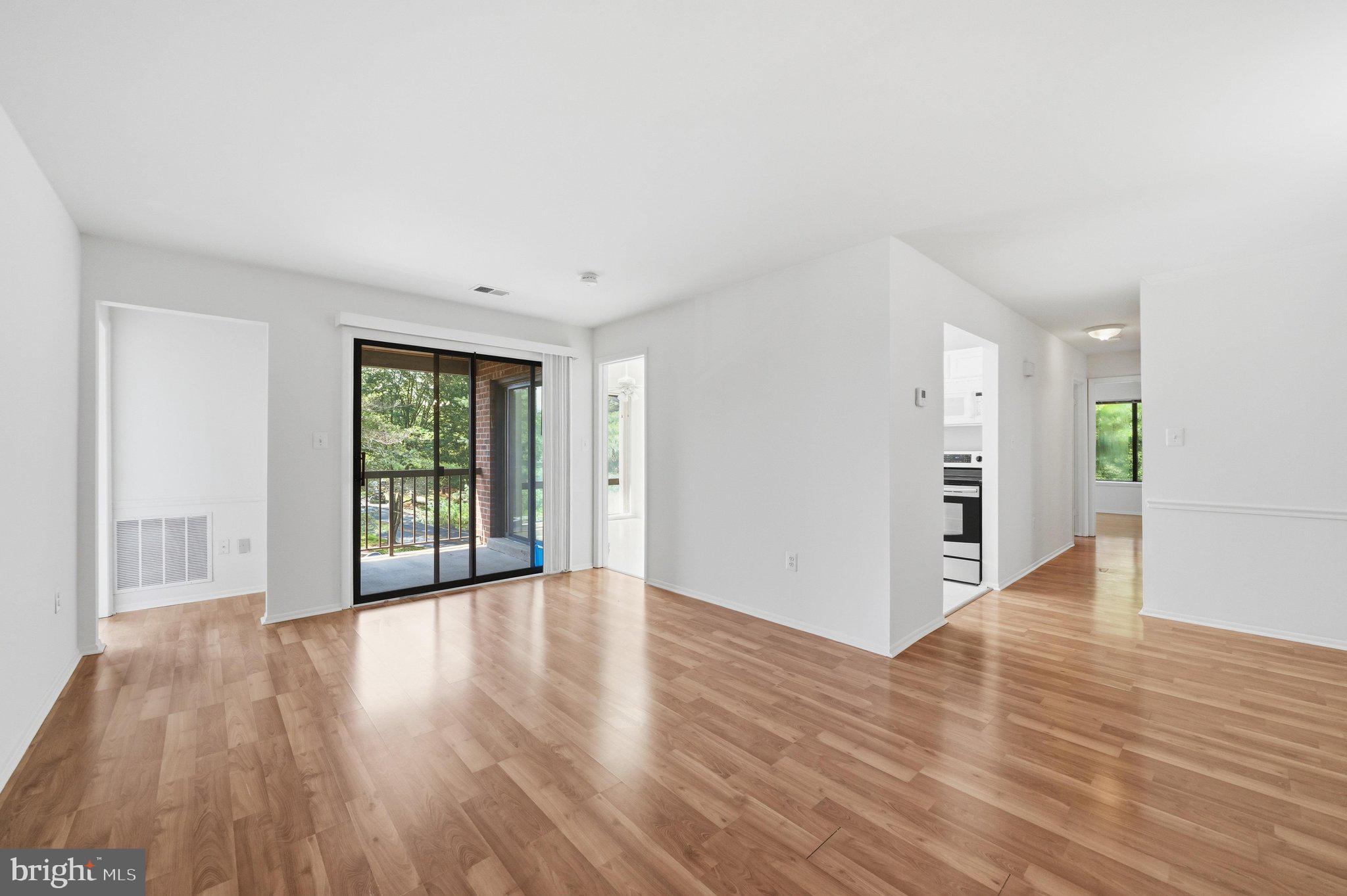 MALLARD COVE CONDOMINIUMS - Residential