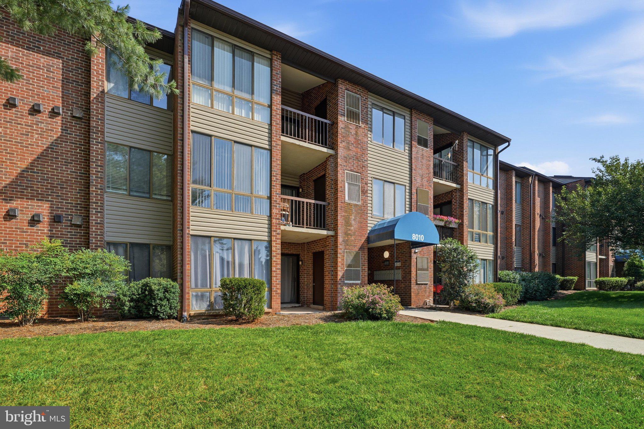 MALLARD COVE CONDOMINIUMS - Residential