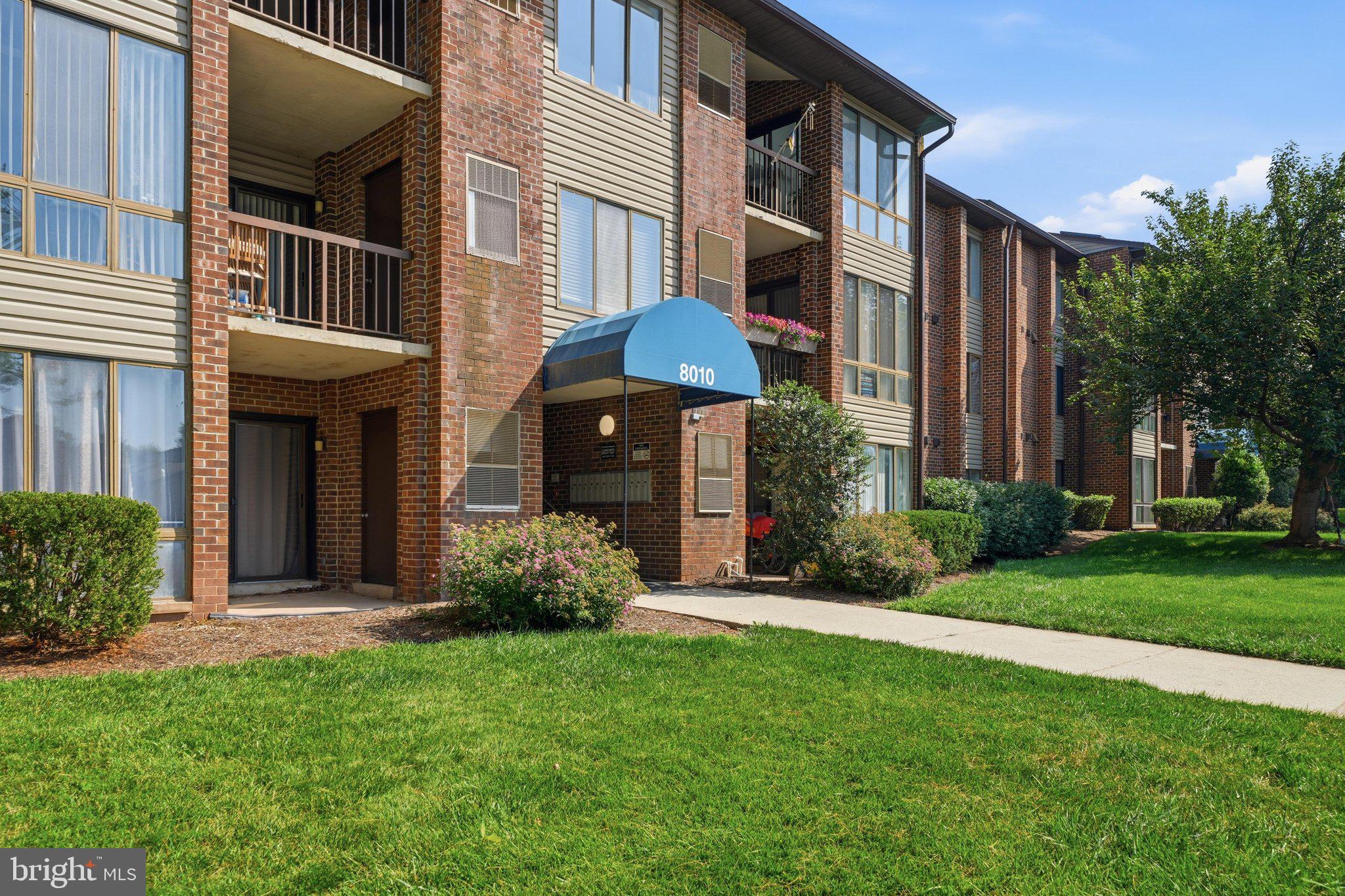 MALLARD COVE CONDOMINIUMS - Residential