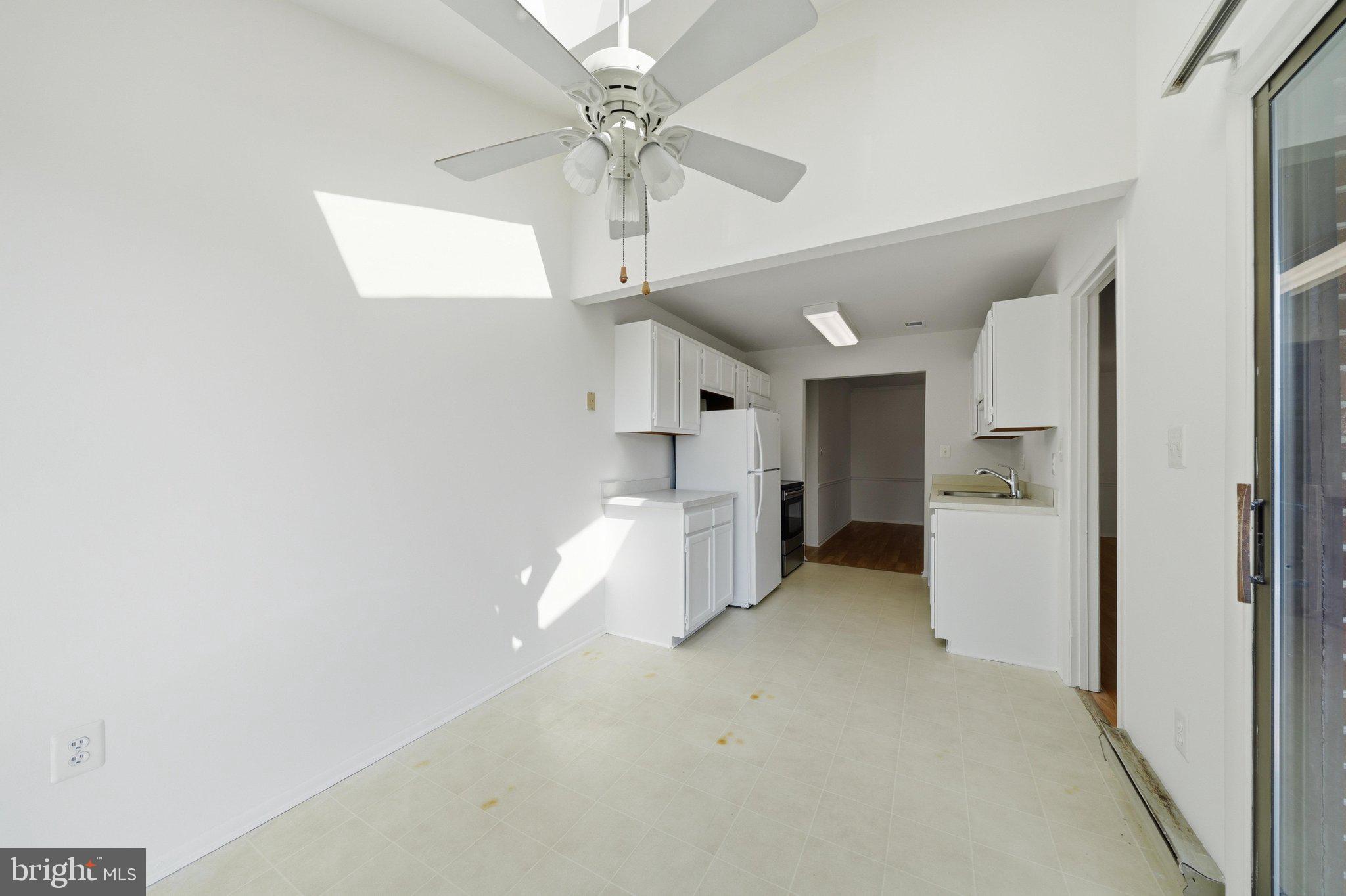 MALLARD COVE CONDOMINIUMS - Residential