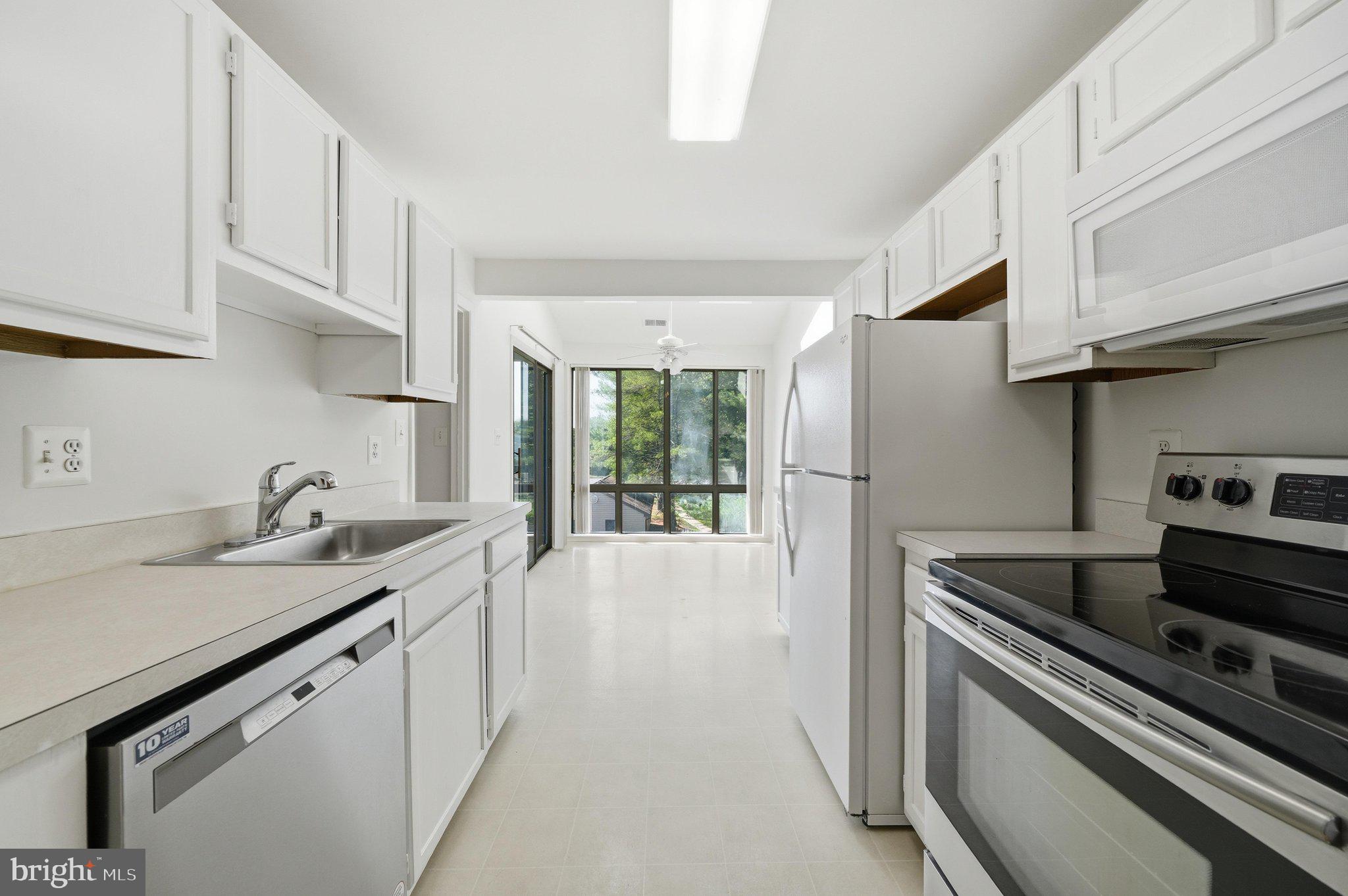 MALLARD COVE CONDOMINIUMS - Residential