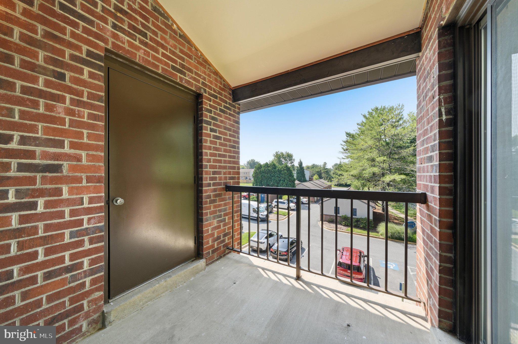 MALLARD COVE CONDOMINIUMS - Residential