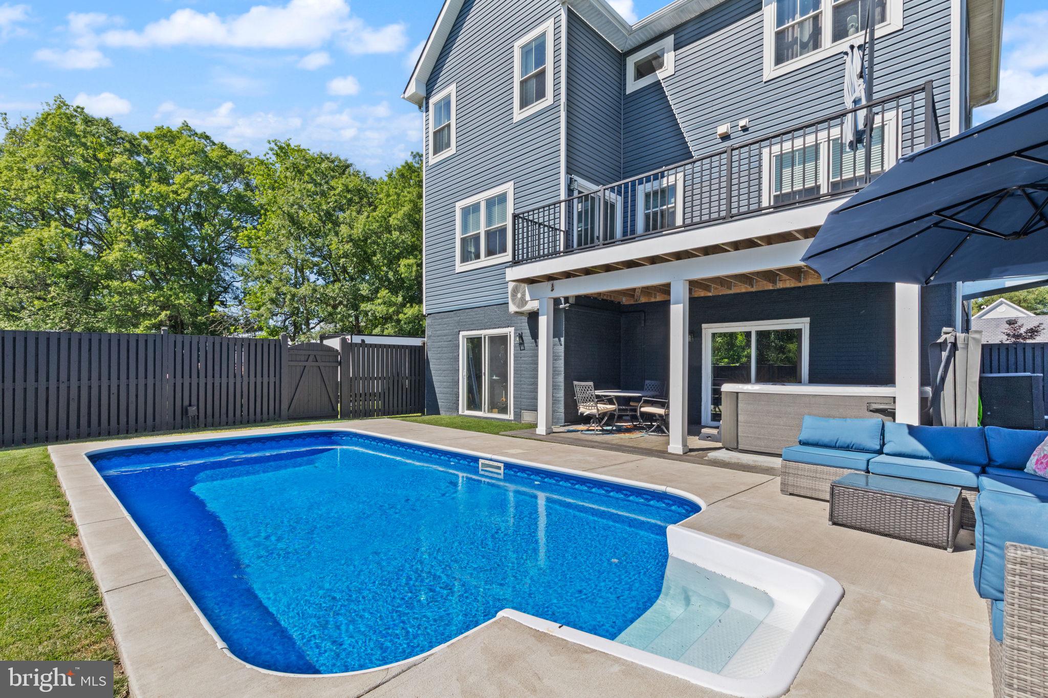 MILLERS ISLAND - Residential
