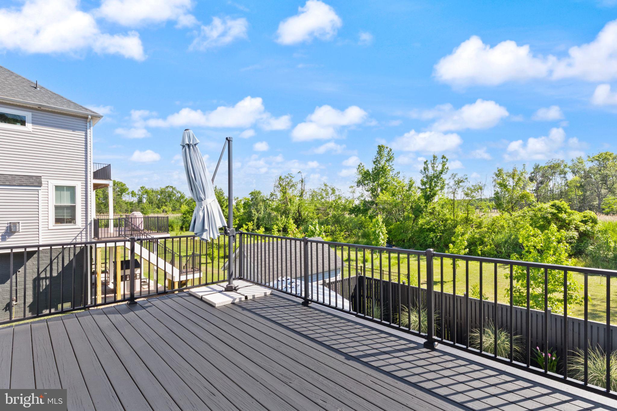 MILLERS ISLAND - Residential