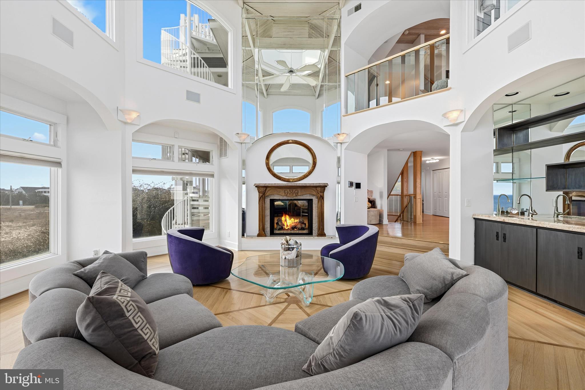 CURVES - Residential
