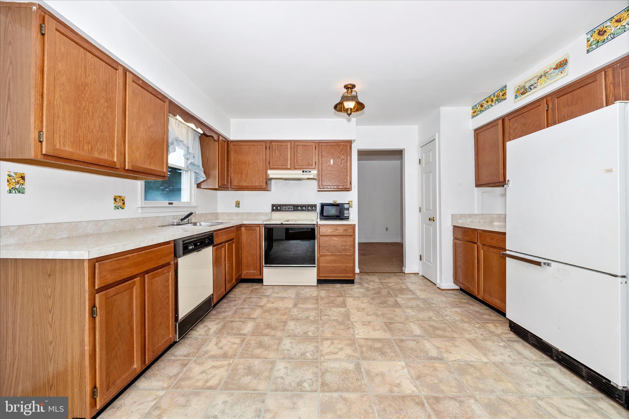 CANDICE ESTATES - Residential
