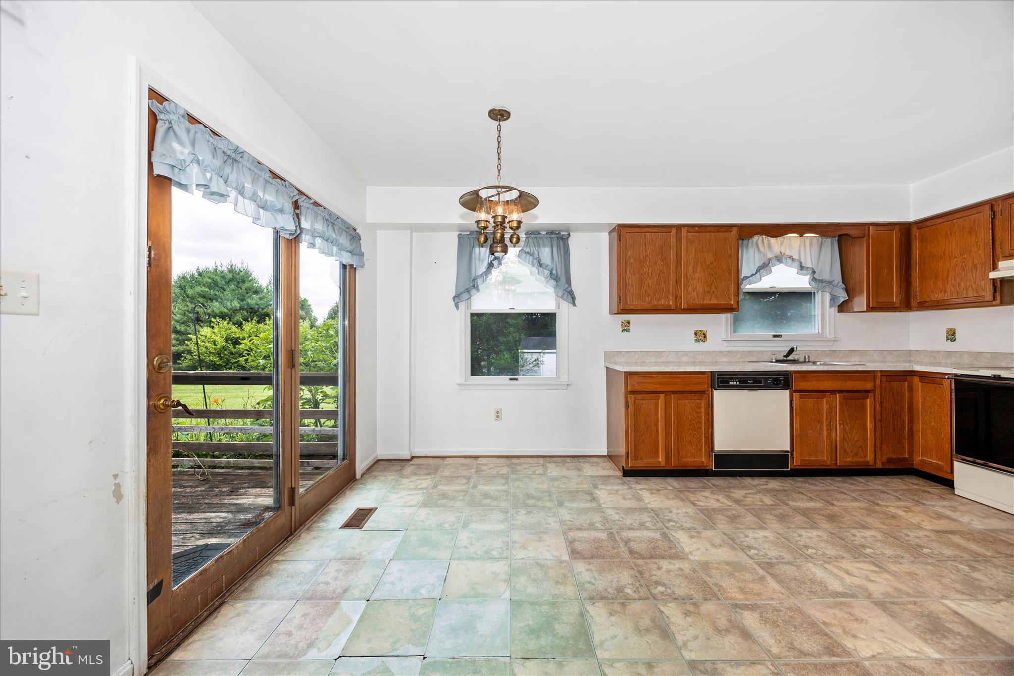 CANDICE ESTATES - Residential
